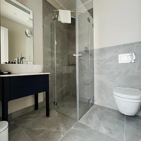 Luxury / 3-raum-suite An Der Frauenkirche / 2 Appartement Dresde